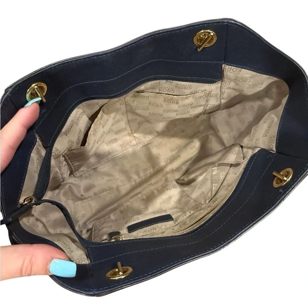 Michael KORS Chic Navy Shoulder Bag with Gold Chain
